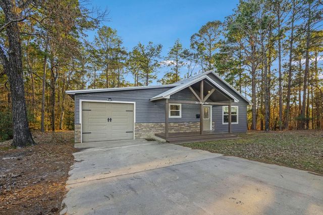 235 Red Squirrel Lane, Brookeland, TX 75931