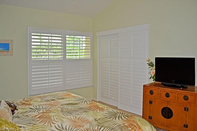 5635 TURTLE BAY DR 6, Naples, FL 34108