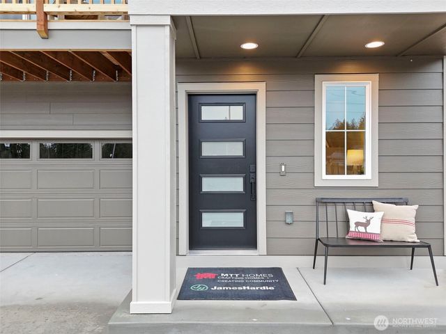 18529 SE 271st Court, Covington, WA 98042