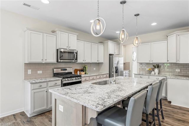 5500 Baverhof Drive, Greensboro, NC 27405