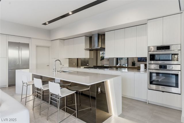 4022 Heron Fairway Drive, Las Vegas, NV 89141