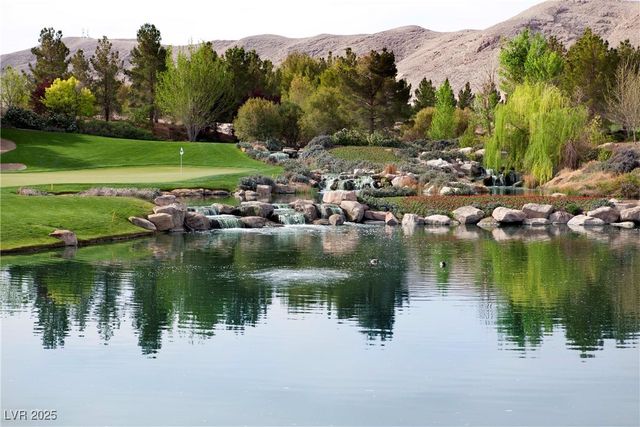 4022 Heron Fairway Drive, Las Vegas, NV 89141