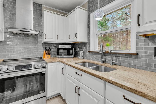 411 Corey Boulevard, Summerville, SC 29483