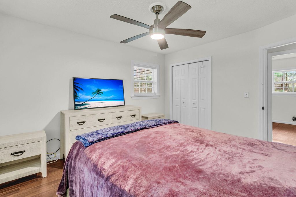 Image 19 of property listing at 411 Corey Boulevard, Summerville, SC 29483