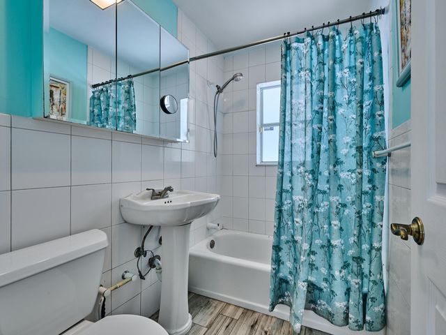 191 SE 27TH Avenue, Boynton Beach, FL 33435