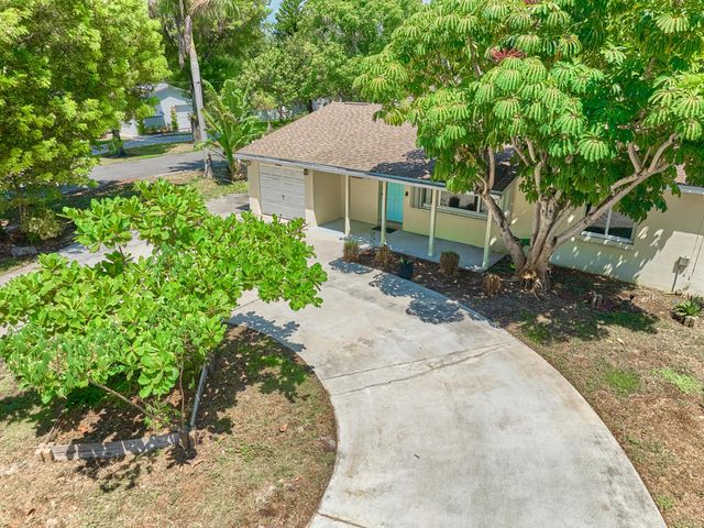 191 SE 27TH Avenue, Boynton Beach, FL 33435