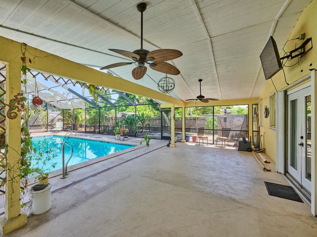 191 SE 27TH Avenue, Boynton Beach, FL 33435