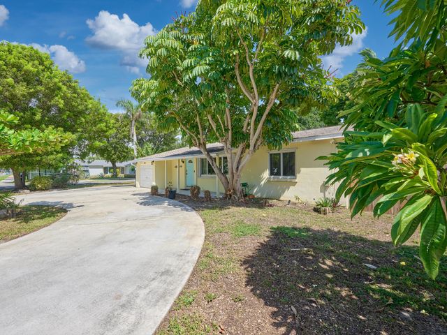191 SE 27TH Avenue, Boynton Beach, FL 33435