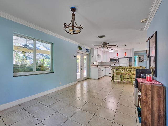 191 SE 27TH Avenue, Boynton Beach, FL 33435