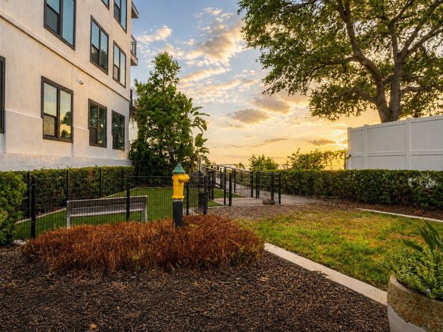 1203 BAY CLUB CIRCLE 1203, Tampa, FL 33607