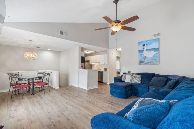 348 Sandpiper E, Mount Pleasant, SC 29464