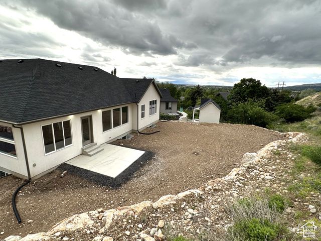 1189 E BENCHVIEW DR, Ogden, UT 84404