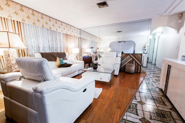 3097 Dolphin Drive, Delray Beach, FL 33445