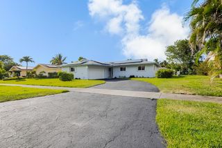3097 Dolphin Drive, Delray Beach, FL 33445