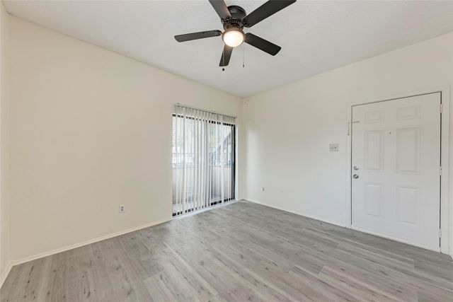 2714 Nueces ST 108, Austin, TX 78705