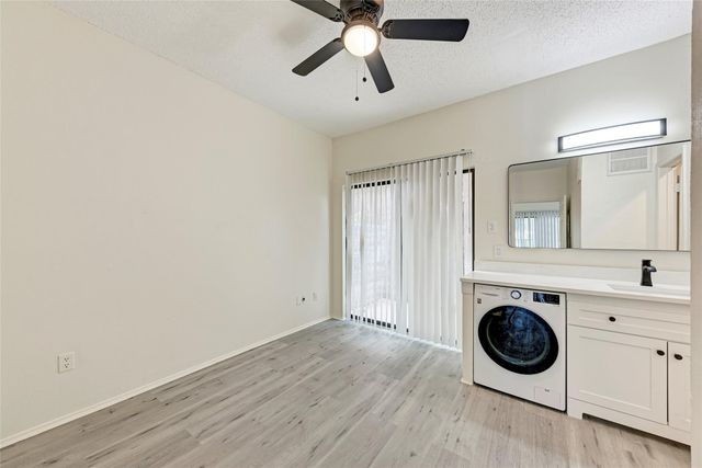 2714 Nueces ST 108, Austin, TX 78705