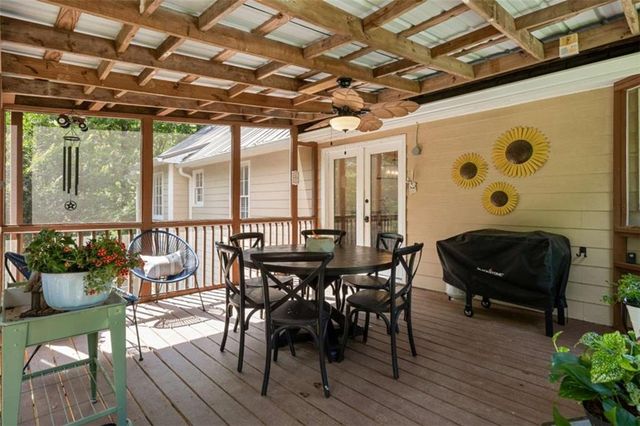 21 Timberwood Drive SE, Silver Creek, GA 30173