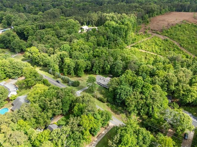 21 Timberwood Drive SE, Silver Creek, GA 30173