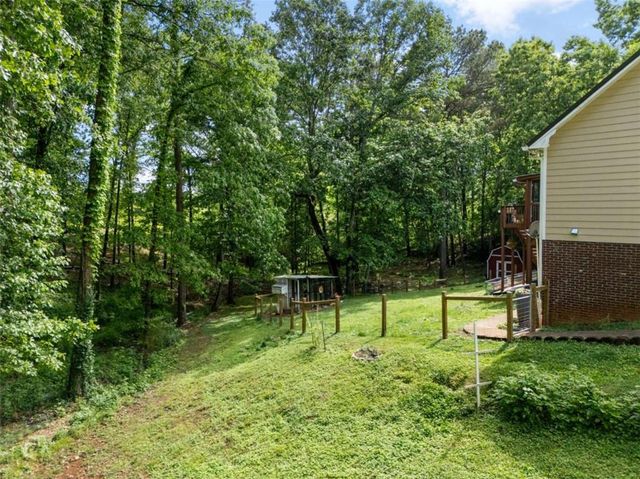 21 Timberwood Drive SE, Silver Creek, GA 30173
