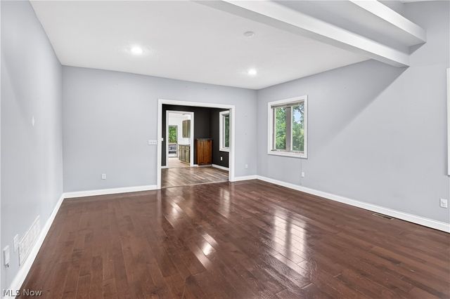 18500 Bennett Road, North Royalton, OH 44133