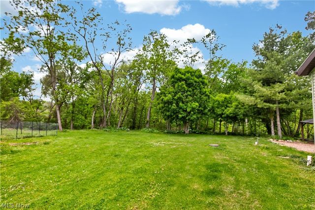 18500 Bennett Road, North Royalton, OH 44133