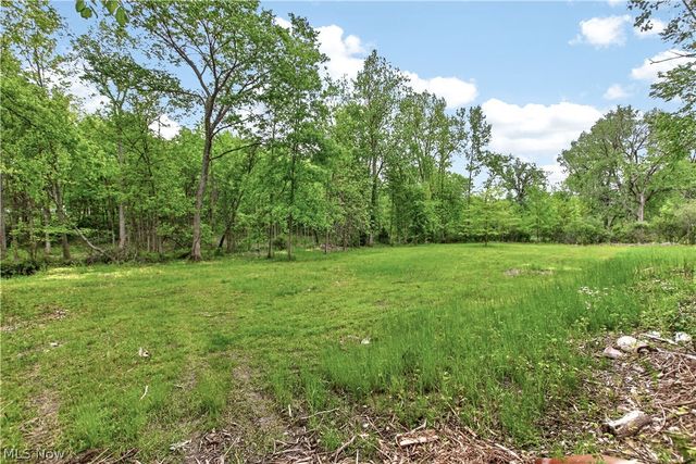 18500 Bennett Road, North Royalton, OH 44133