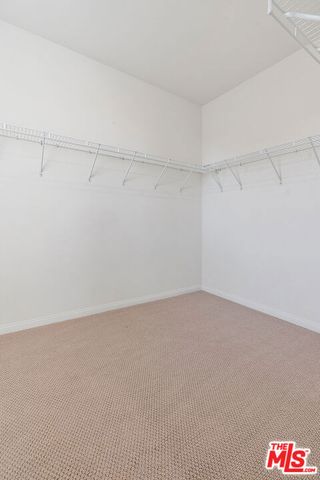 725 Daniel Freeman Circle, Inglewood, CA 90301