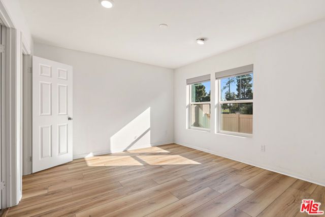 725 Daniel Freeman Circle, Inglewood, CA 90301