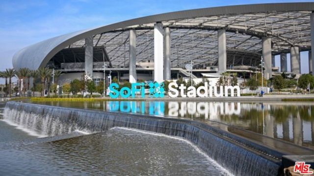 725 Daniel Freeman Circle, Inglewood, CA 90301