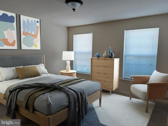 140 KOCH LN, Harrisburg, PA 17112