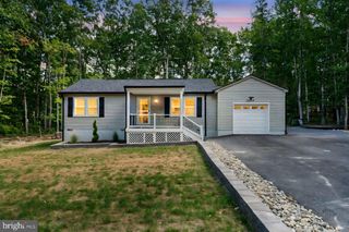 1235 LAKEVIEW PKWY, Locust Grove, VA 22508