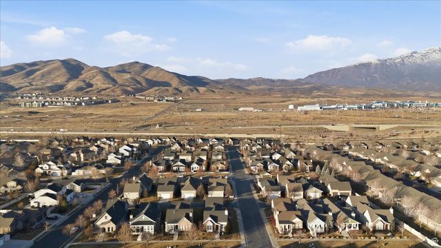 532 E 3270 N, Lehi, UT 84043