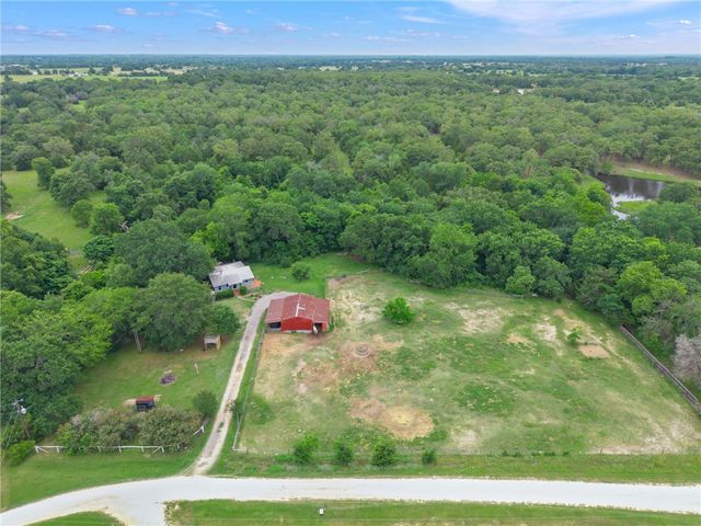 12863 Emu Lane, North Zulch, TX 77872