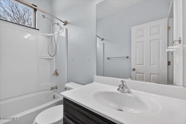 1 Krug Place, Cohoes, NY 12047