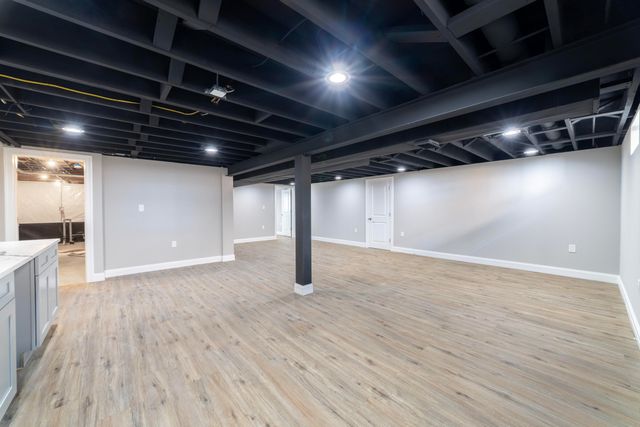 8749 Monroe Avenue, Munster, IN 46321