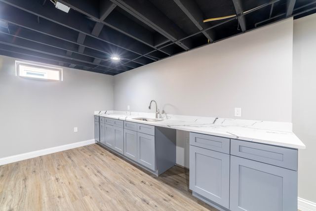 8749 Monroe Avenue, Munster, IN 46321