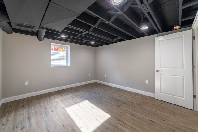 8749 Monroe Avenue, Munster, IN 46321