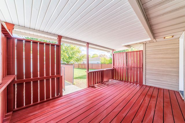 8749 Monroe Avenue, Munster, IN 46321