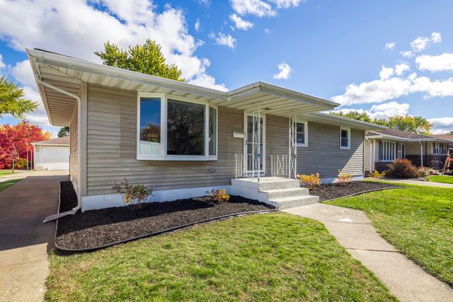 8749 Monroe Avenue, Munster, IN 46321