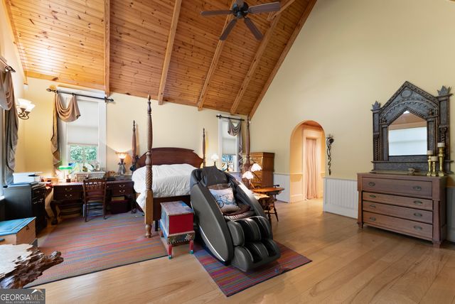 1304 Highway 17, Sautee Nacoochee, GA 30571