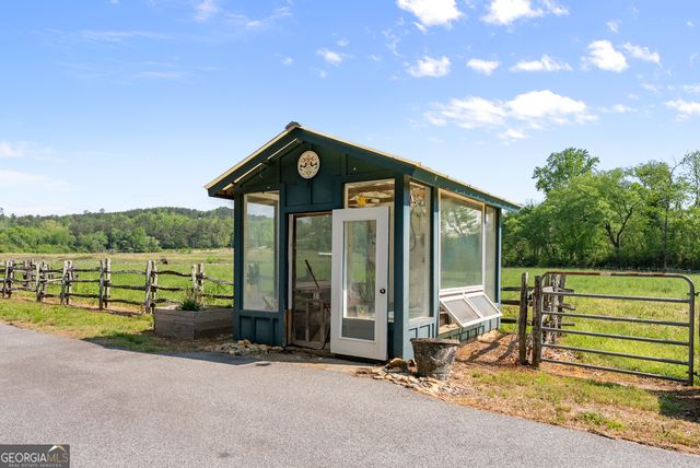1304 Highway 17, Sautee Nacoochee, GA 30571