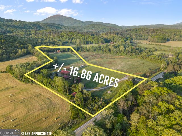 1304 Highway 17, Sautee Nacoochee, GA 30571