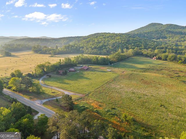 1304 Highway 17, Sautee Nacoochee, GA 30571