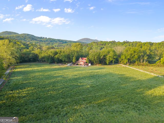 1304 Highway 17, Sautee Nacoochee, GA 30571