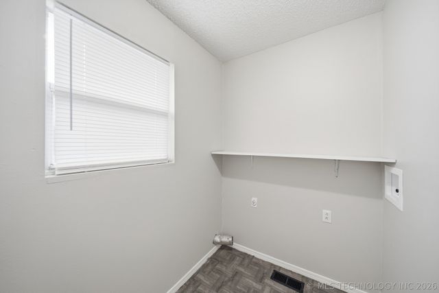 3411 S 213th East Avenue, Broken Arrow, OK 74014