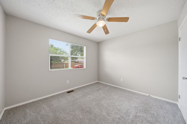 3411 S 213th East Avenue, Broken Arrow, OK 74014