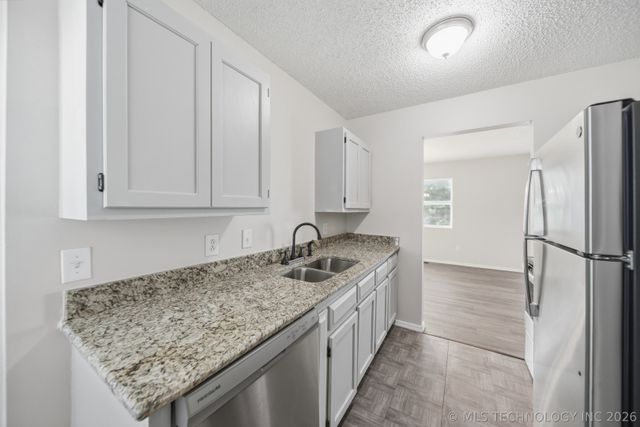 3411 S 213th East Avenue, Broken Arrow, OK 74014