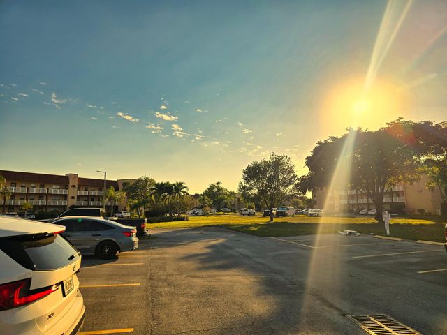 9001 Sunrise Lakes Boulevard 110, Sunrise, FL 33322