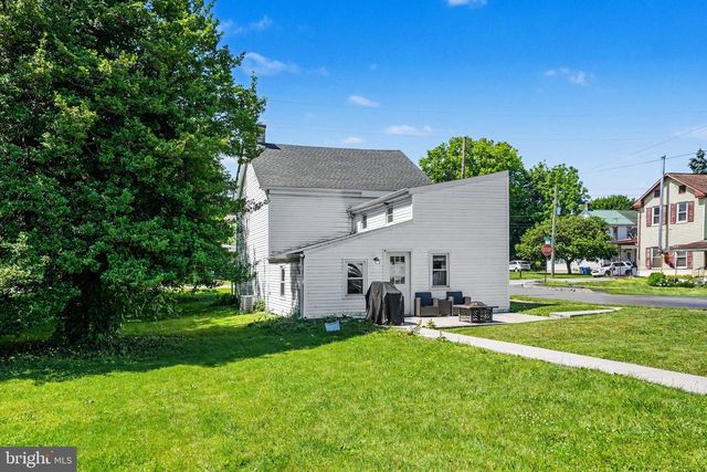 400 ROSS AVE, New Cumberland, PA 17070