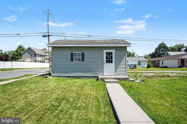 400 ROSS AVE, New Cumberland, PA 17070